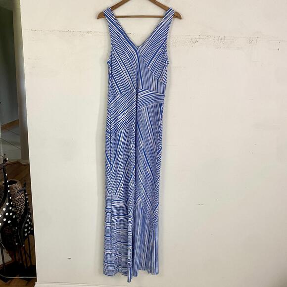 Tommy Bahama Dresses & Skirts - TOMMY BAHAMA blue and white stripe maxi dress sz L